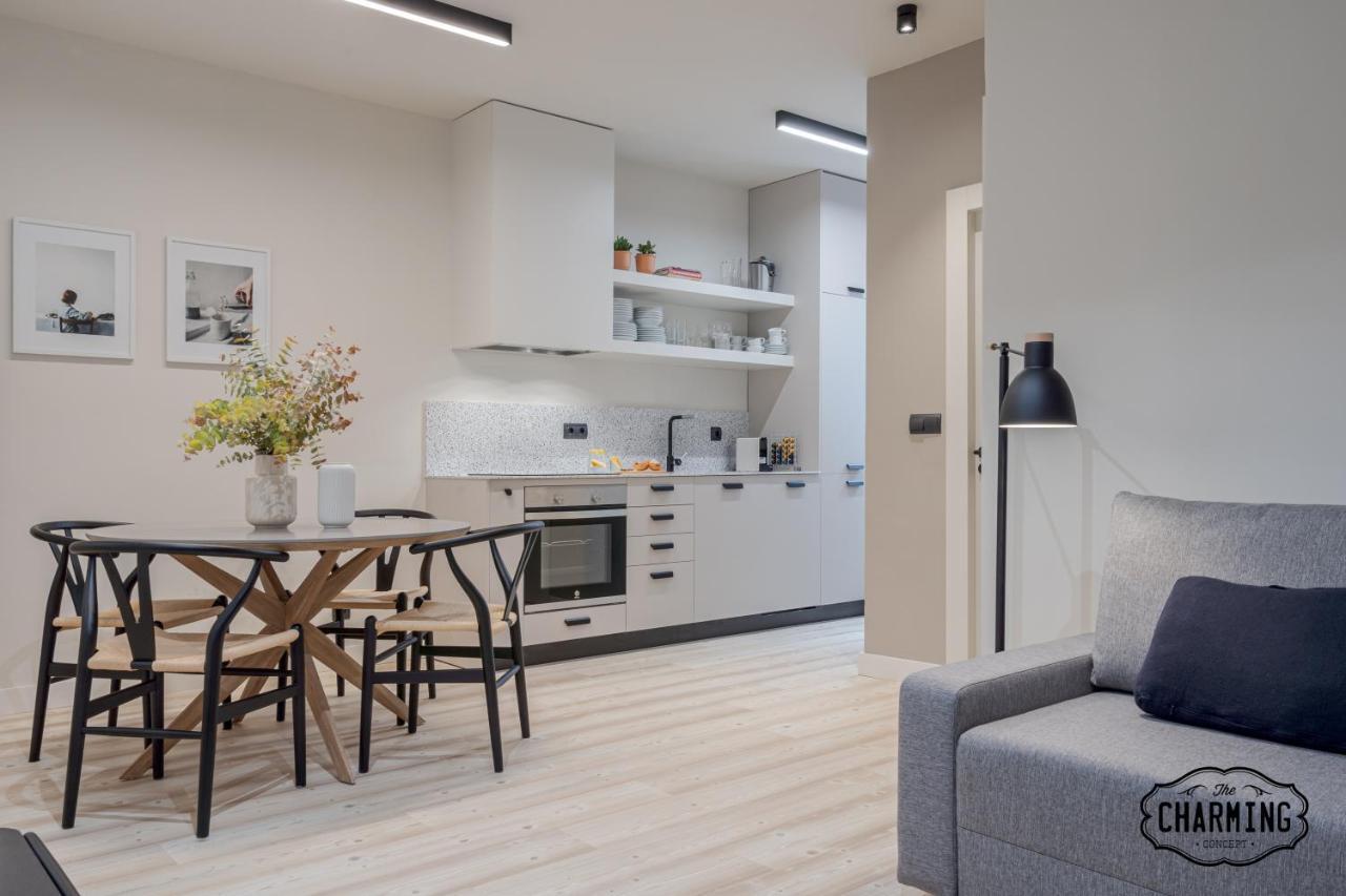 Appartamento Charming Retiro Chic Madrid Esterno foto