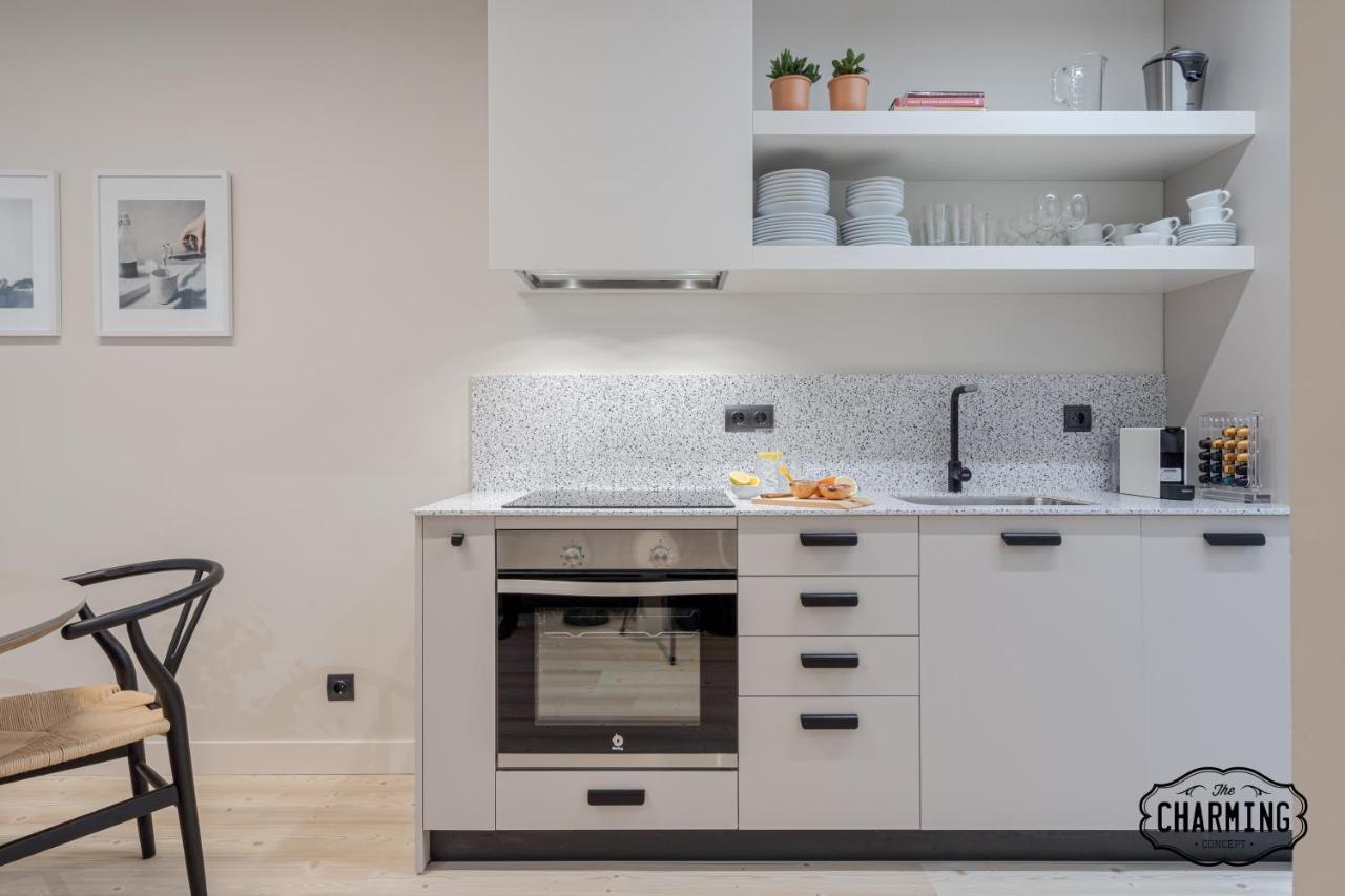 Appartamento Charming Retiro Chic Madrid Esterno foto
