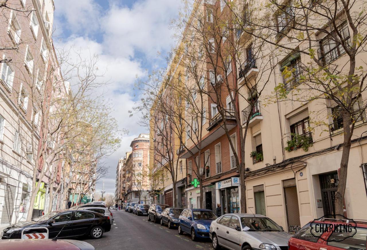 Appartamento Charming Retiro Chic Madrid Esterno foto